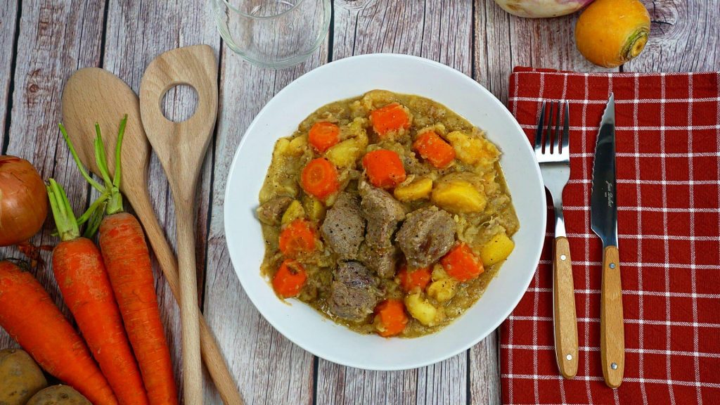 Navarrin d'agneau, carotte et navet boule d'or 1 MicrosoftTeams image 212