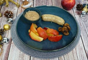 Vous recherchez un repas de fête rapide et délicieux? Voici la recette à essayer de toute urgence. Le boudin blanc truffé par la maison filière est une merveille qu'on vient napper de sauce à la châtaigne. Des pommes vapeurs saines et fruitées accompagnent ce plat.