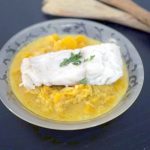 Nage orientale de poisson à la courge marinée