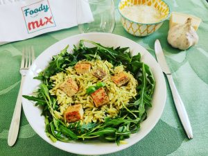 Pâtes au pistou et tofu grillé