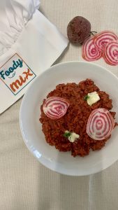 Risotto crémeux à la betterave chioggia et gorgonzola