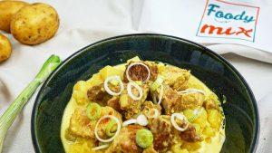 Curry rouge de porc et pommes de terre au lait de coco