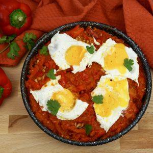 Chakchouka aux poivrons, tomates et oeufs