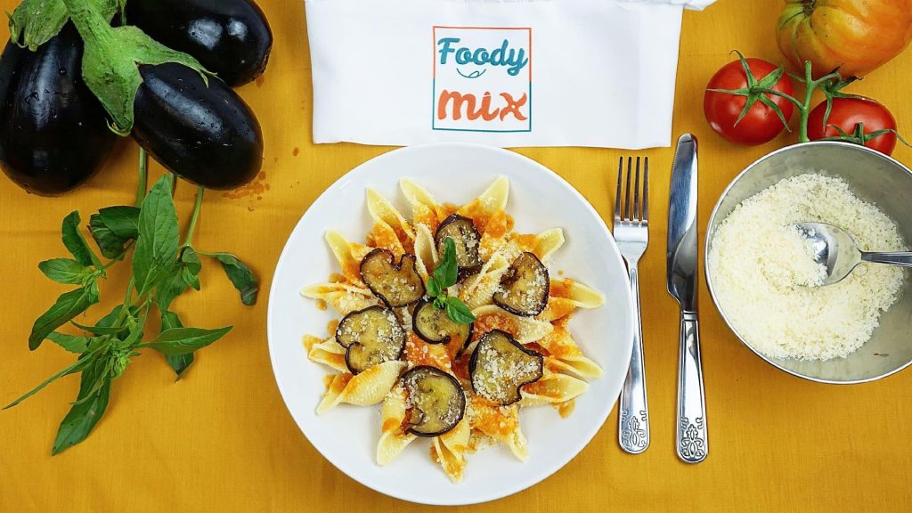 Conchiglioni à la Norma : tomate, aubergine et pecorino