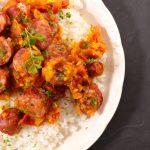 Rougail saucisses et son riz pilaf