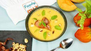 Gaspacho de melon, pancetta grillée, amande et basilic