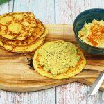 Galette de maïs et son Guacamole parfumé au cumin, salade verte