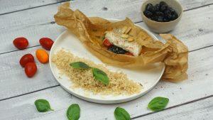 Poisson blanc en papillote de tomate-olive et son riz complet camarguais